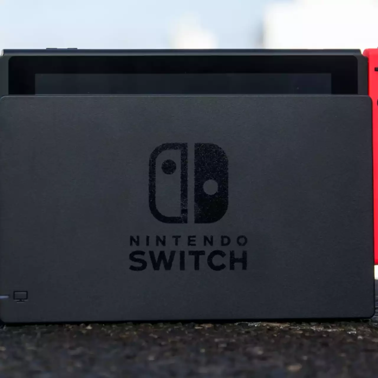 New details have emerged about the Nintendo Switch 2. The console will feature a new screen and support 4K