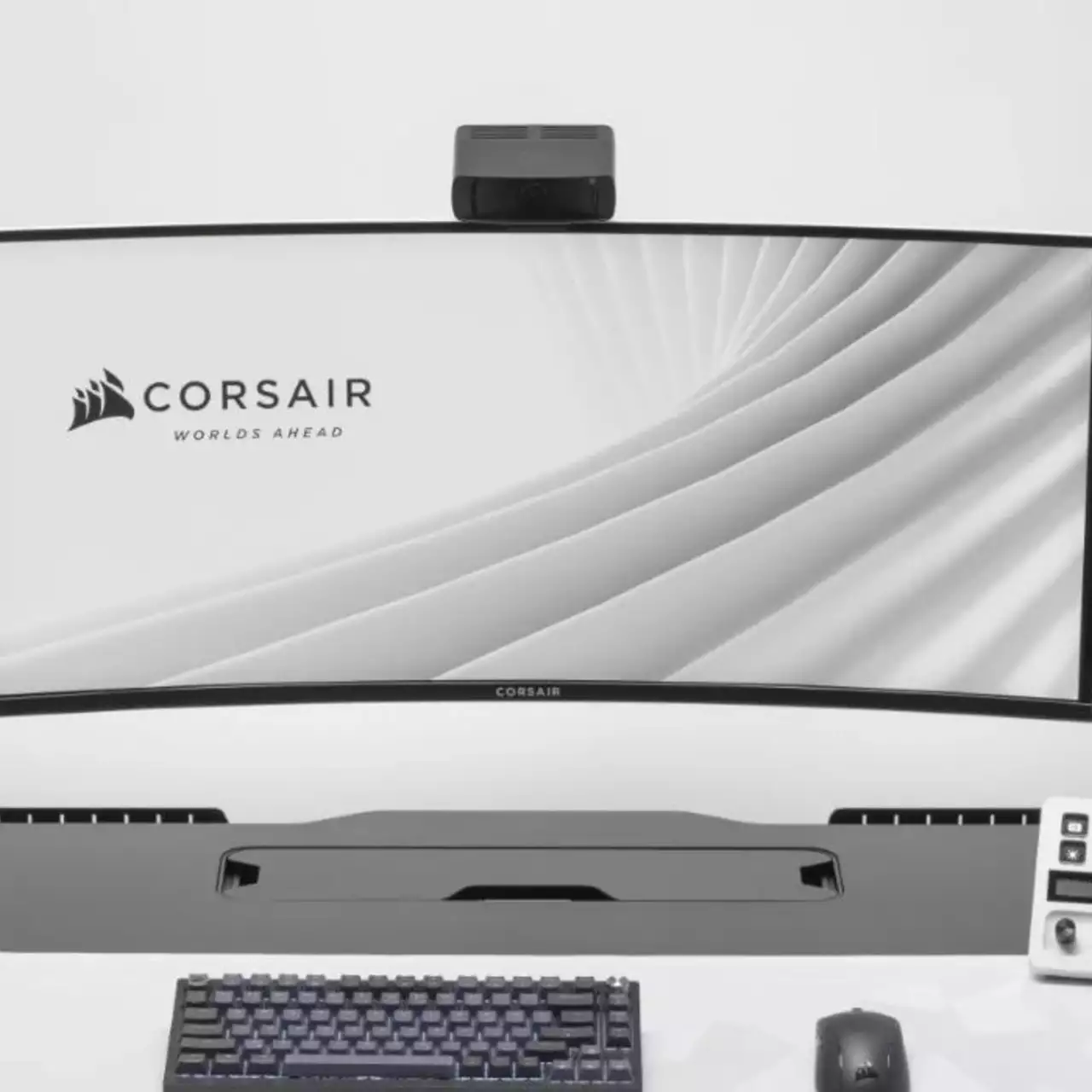 Corsair представила вигнутий ігровий монітор Xeneon з QD-OLED матрицею та захистом від вигорання