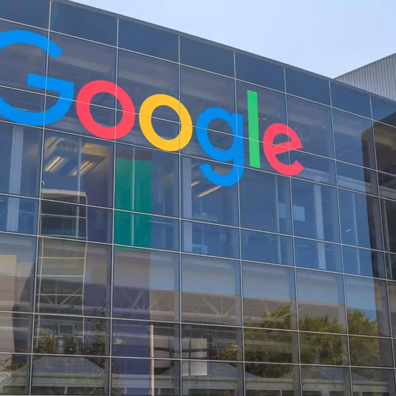 Мінцифра: Google обмежила створення нових акаунтів у Росії