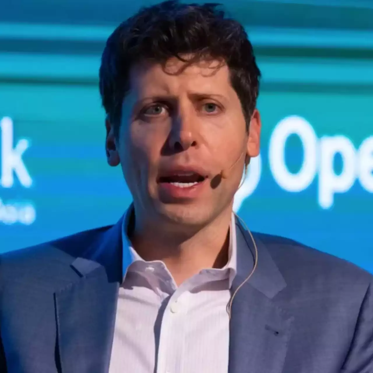 Глава OpenAI зізнався, що приймає ChatGPT за реальну людину Глава OpenAI зізнався, що приймає ChatGPT за реальну людину