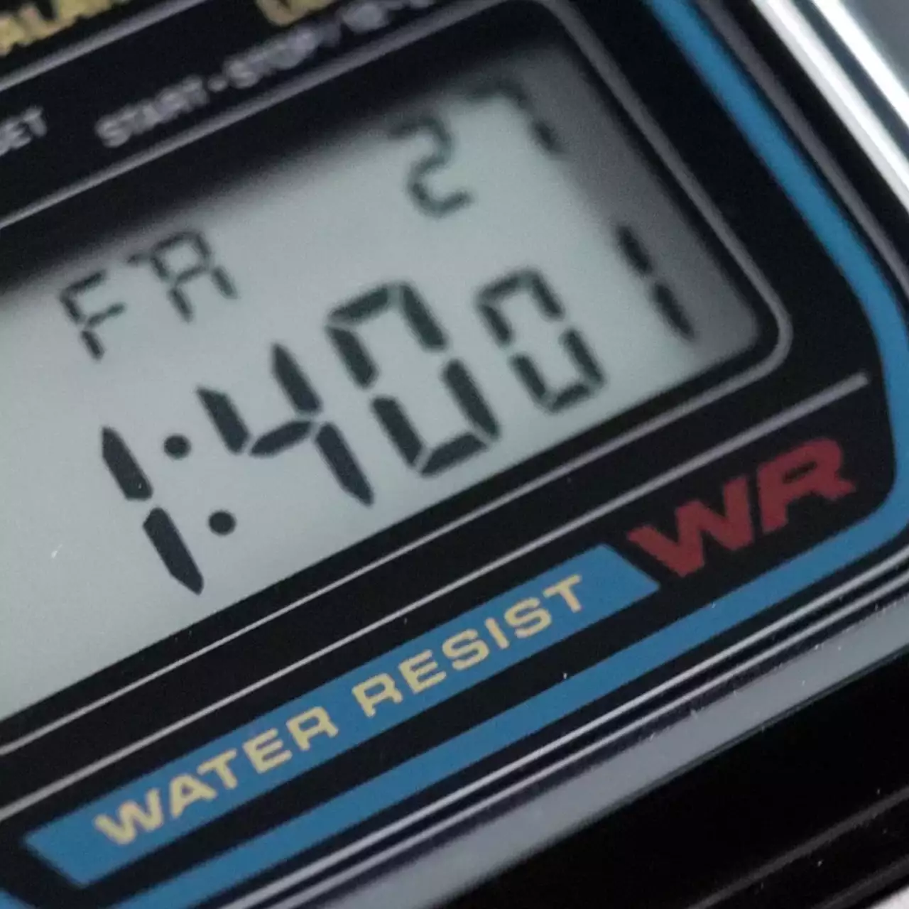 Casio випустила будильник у легендарному стилі наручних годинників A158W