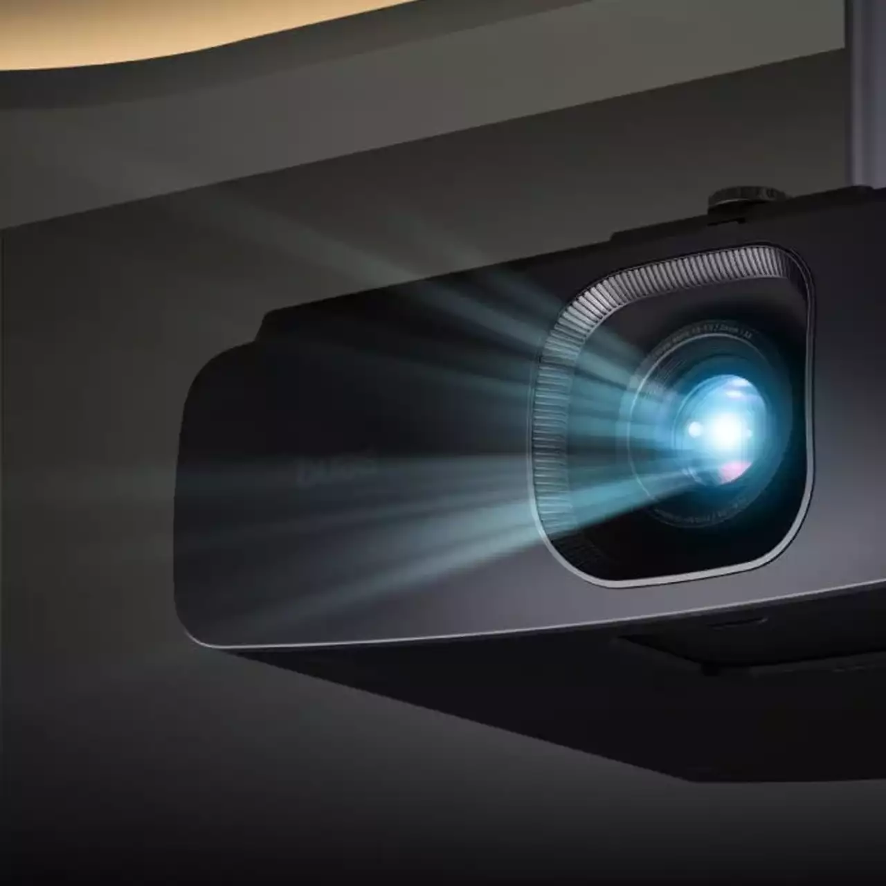 Презентовано проектор BenQ W2720i з підтримкою HDR і Dolby Atmos