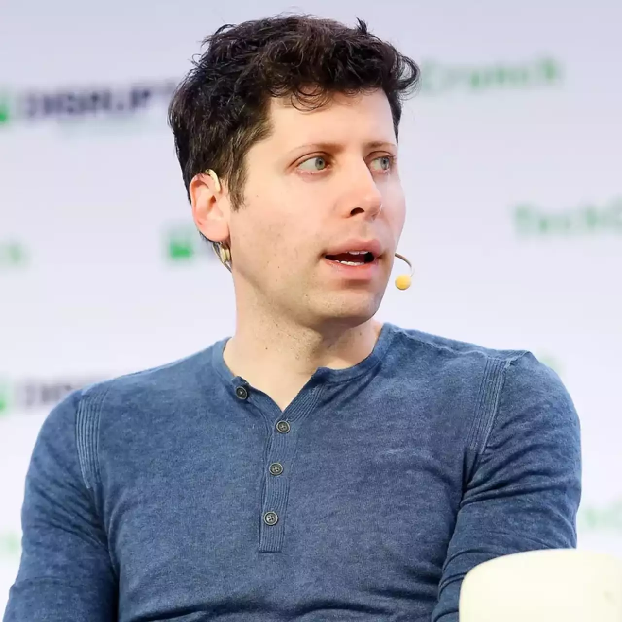 Глава OpenAI: «Самонавчаючийся ІІ з'явиться вже в найближчі п'ять років» Глава OpenAI: «Самонавчаючийся ІІ з'явиться вже в найближчі п'ять років»