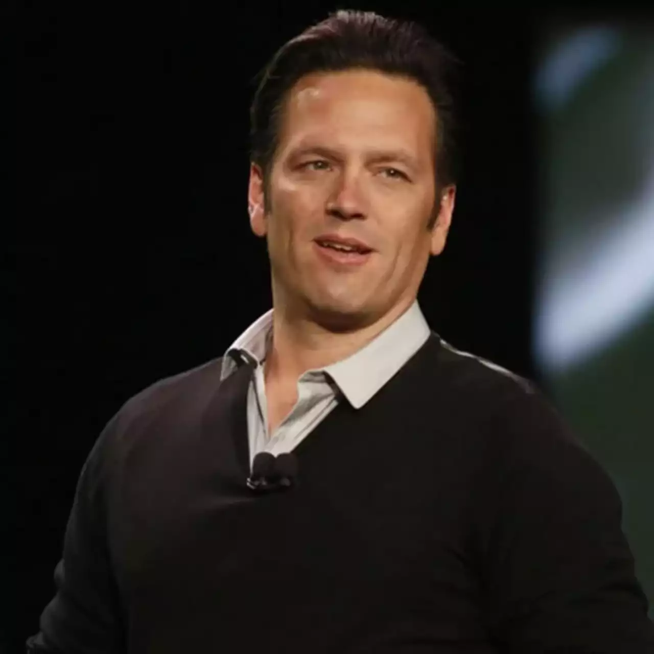 Phil Spencer confirmed the development of a portable Xbox and discussed the release of exclusives on other consoles Phil Spencer confirmed the development of a portable Xbox and discussed the release of exclusives on other consoles