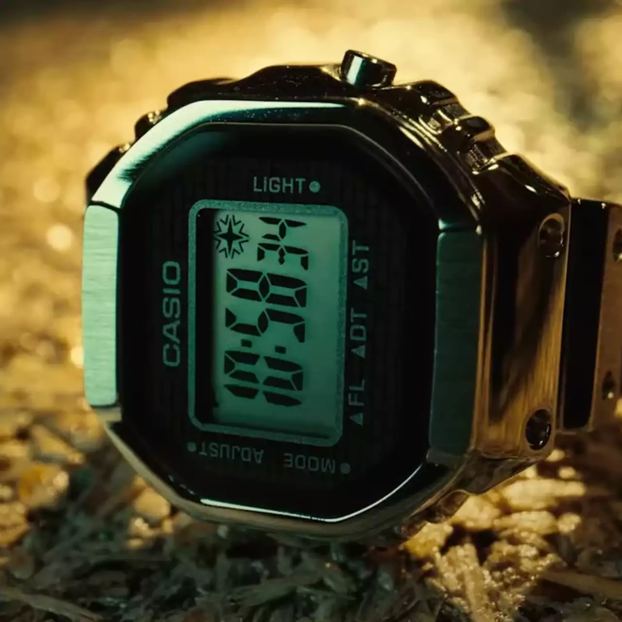 Компанія Casio представила «розумне кільце» з дизайном своїх легендарних годинників Компанія Casio представила «розумне кільце» з дизайном своїх легендарних годинників