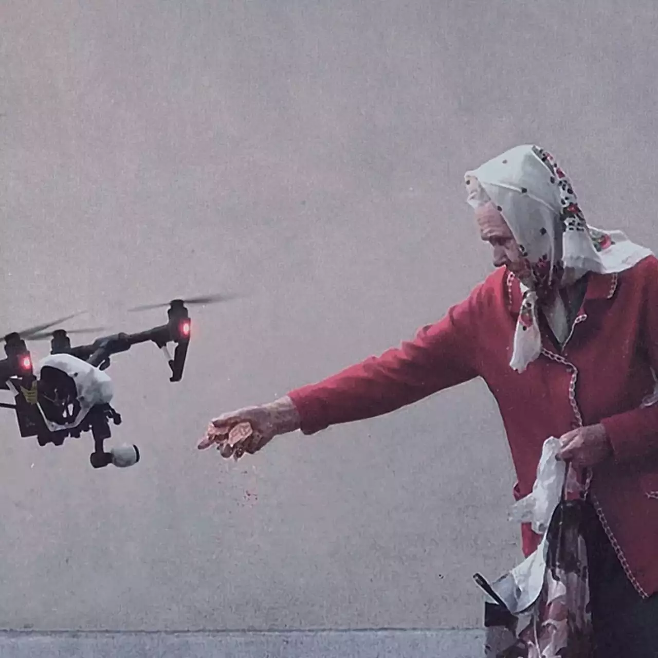 Британська ІІ-бабуся перетворює дзвінки шахраїв на марну трату часу