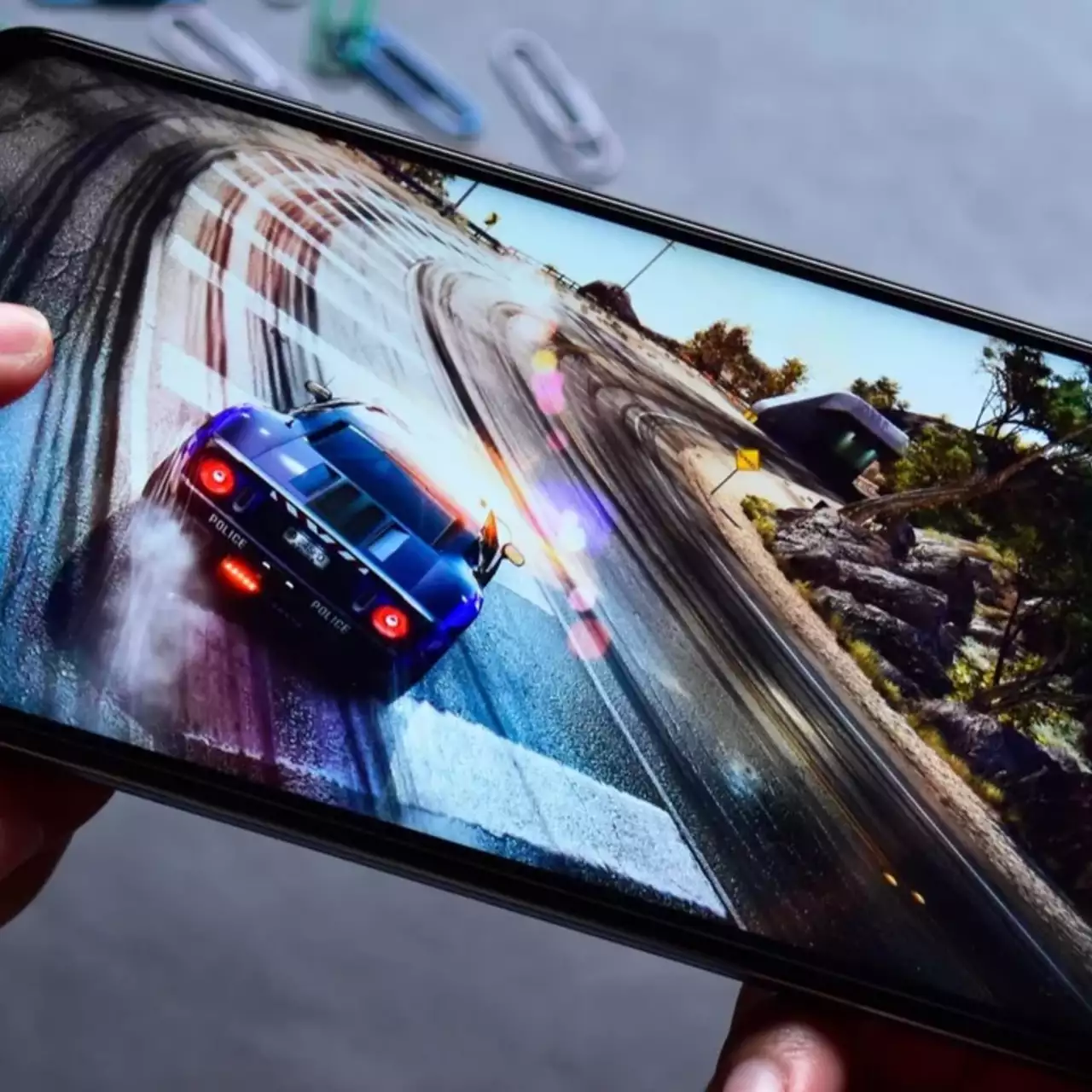 Процесор Snapdragon 8 Elite виявився занадто гарячим — об чіп можна обпектися Процесор Snapdragon 8 Elite виявився занадто гарячим — об чіп можна обпектися