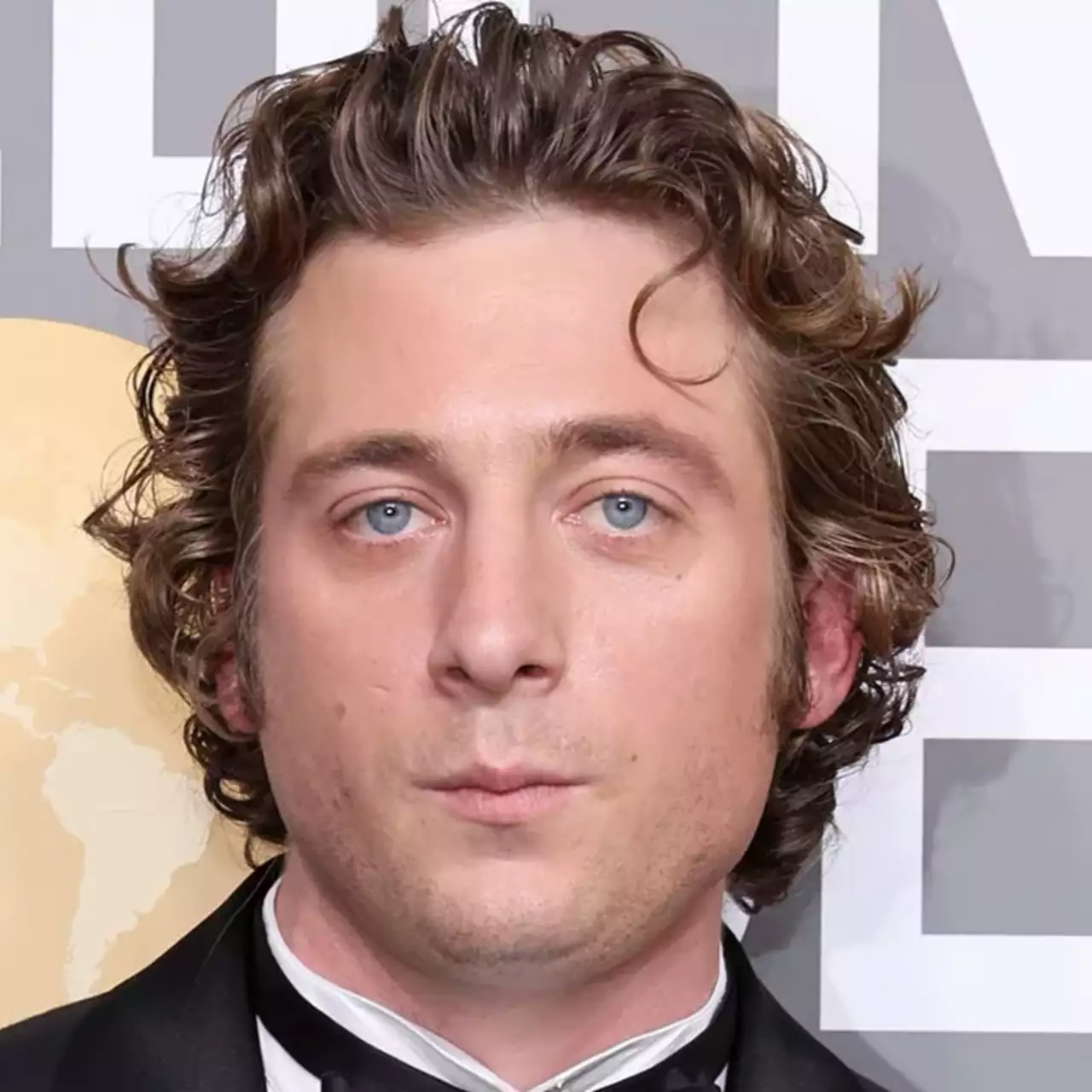 Jabba the Hutt's Son to Be Played by Jeremy Allen White in The Mandalorian and Grogu Jabba the Hutt's Son to Be Played by Jeremy Allen White in The Mandalorian and Grogu