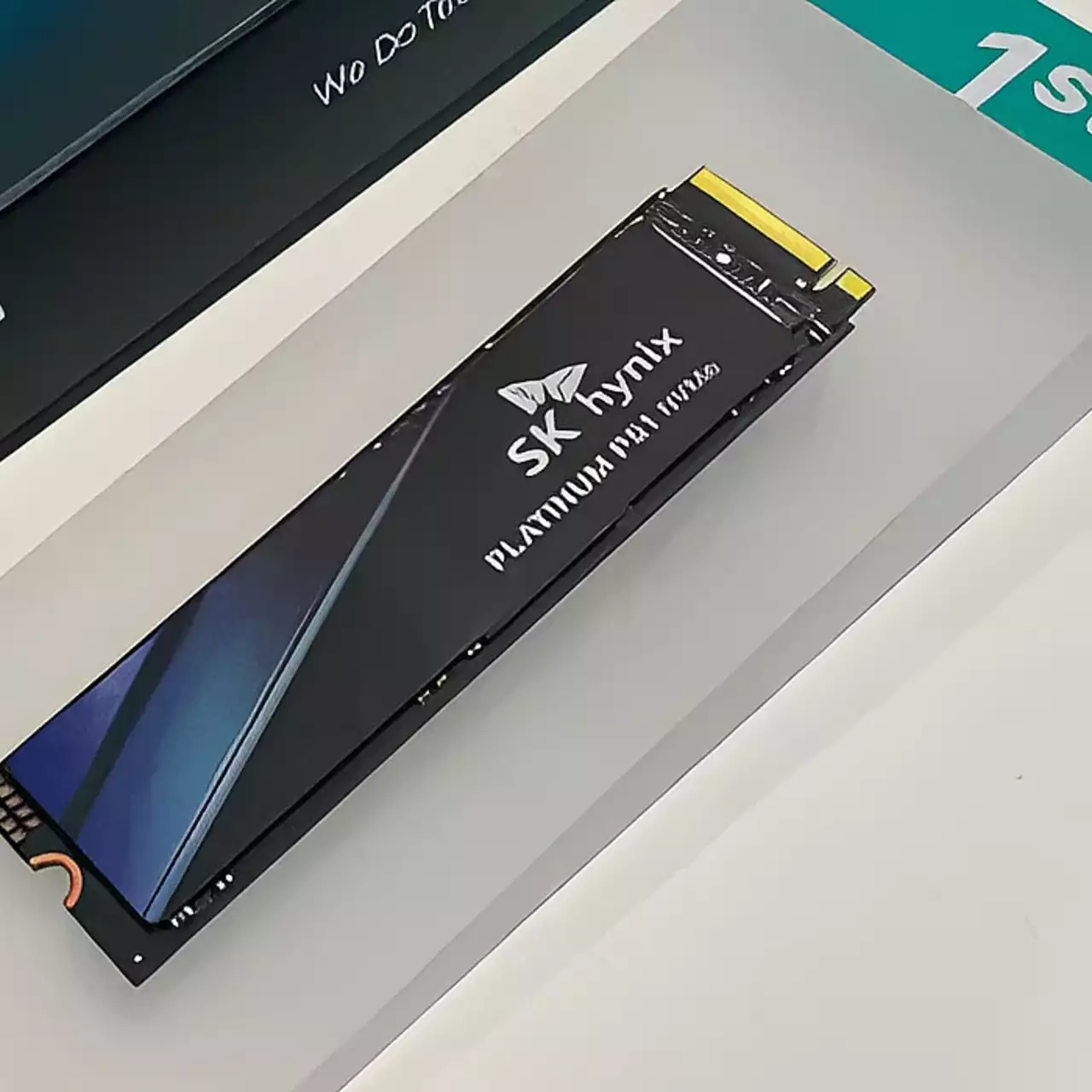 Представлений найшвидший M.2 SSD для ПК — SK hynix Platinum P51 Представлений найшвидший M.2 SSD для ПК — SK hynix Platinum P51