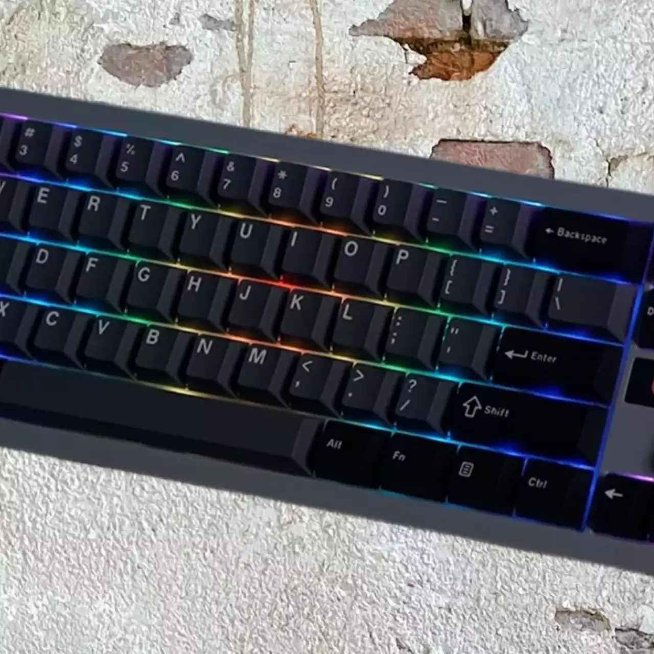 Xiaomi готує компактну клавіатуру MK71 Pro з цифровим дисплеєм та RGB-підсвіткою Xiaomi готує компактну клавіатуру MK71 Pro з цифровим дисплеєм та RGB-підсвіткою