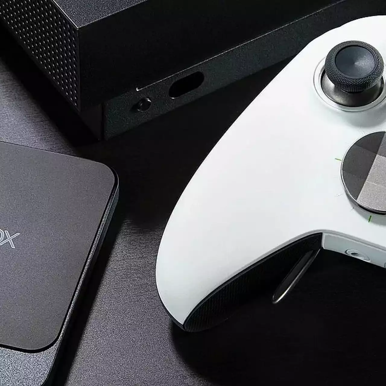 Стороннім виробникам дозволять випускати пристрої під брендом Xbox Стороннім виробникам дозволять випускати пристрої під брендом Xbox