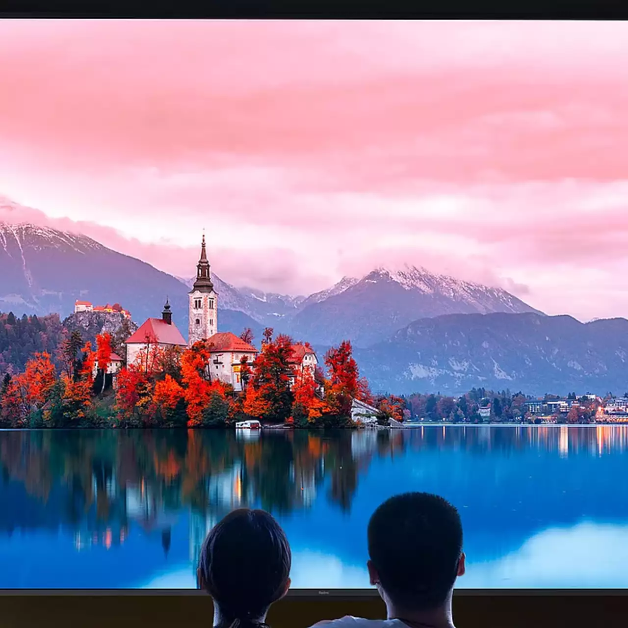 Китайські бренди витісняють Samsung з ринку величезних телевізорів Китайські бренди витісняють Samsung з ринку величезних телевізорів