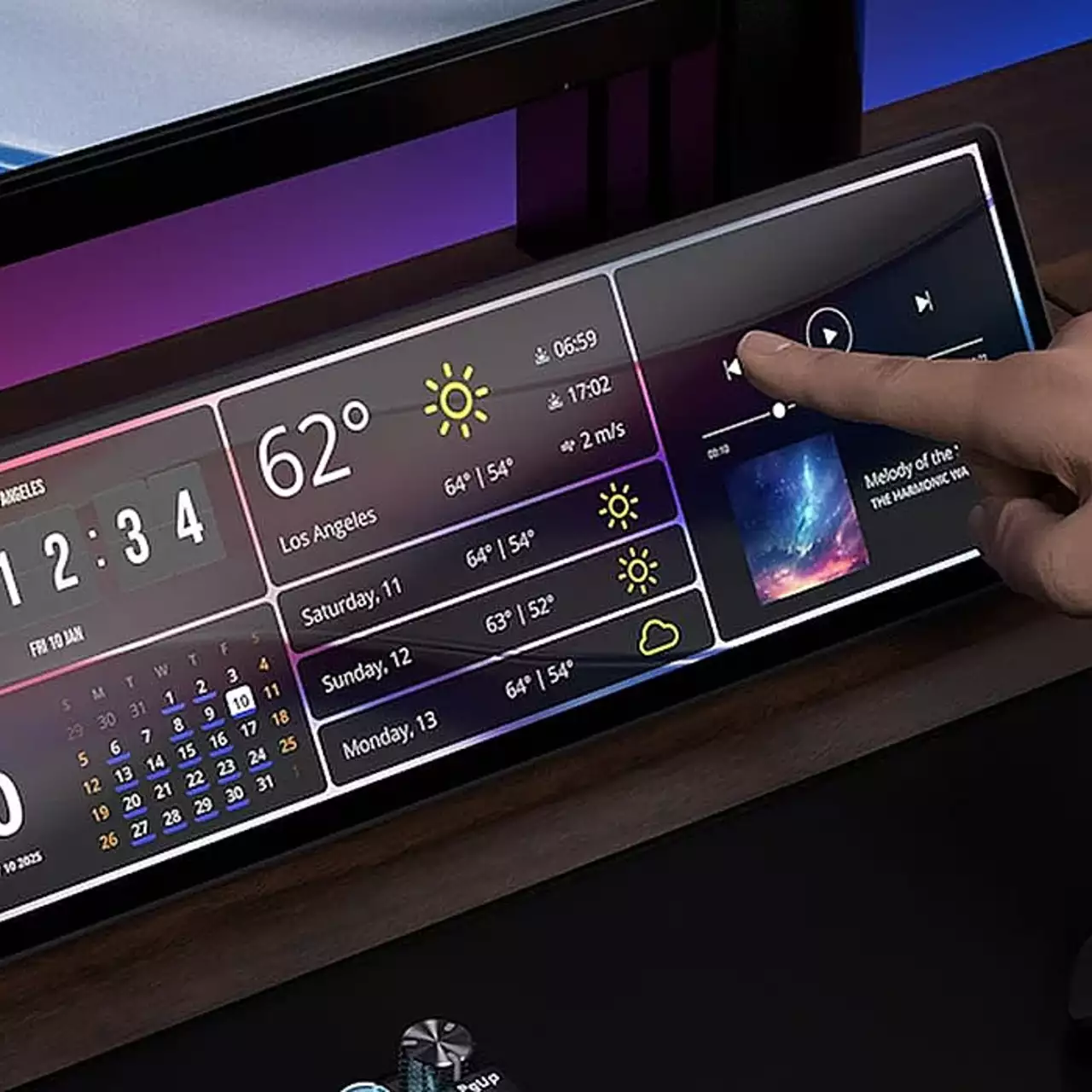 Corsair анонсувала універсальний сенсорний дисплей Xeneon Edge