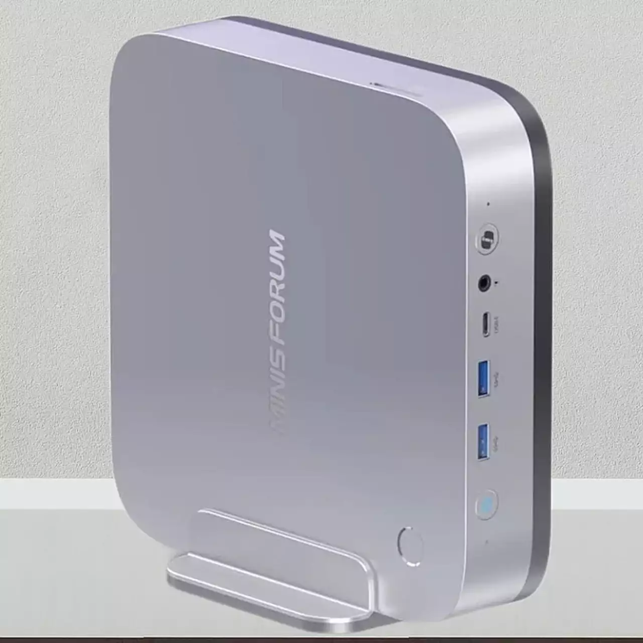 Yeni Minisforum AI X1, oyun ve çalışma için güç ile taşınabilirliği bir araya getiriyor