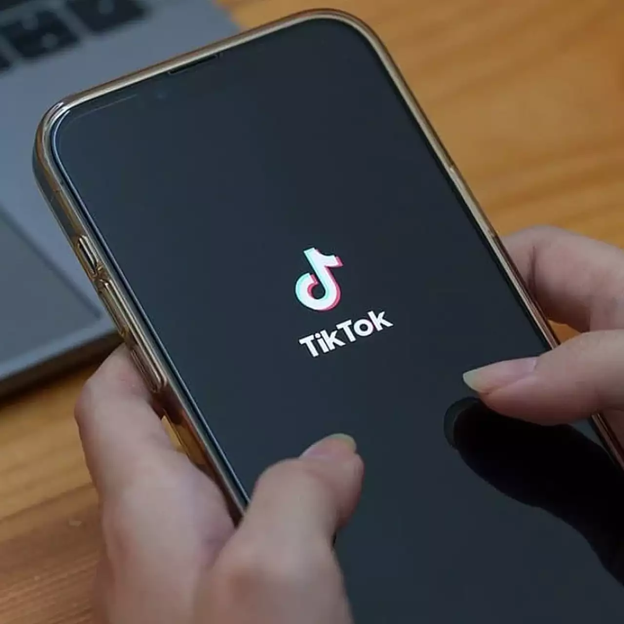 Pesquisadores Alertam Sobre os Perigos de Vídeos Curtos para Funções Cognitivas