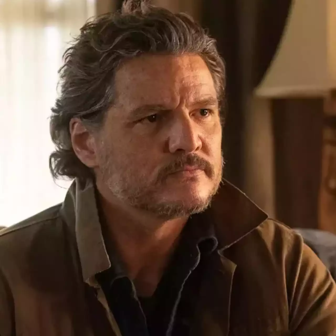 发布了《最后生还者》第二季的新图片