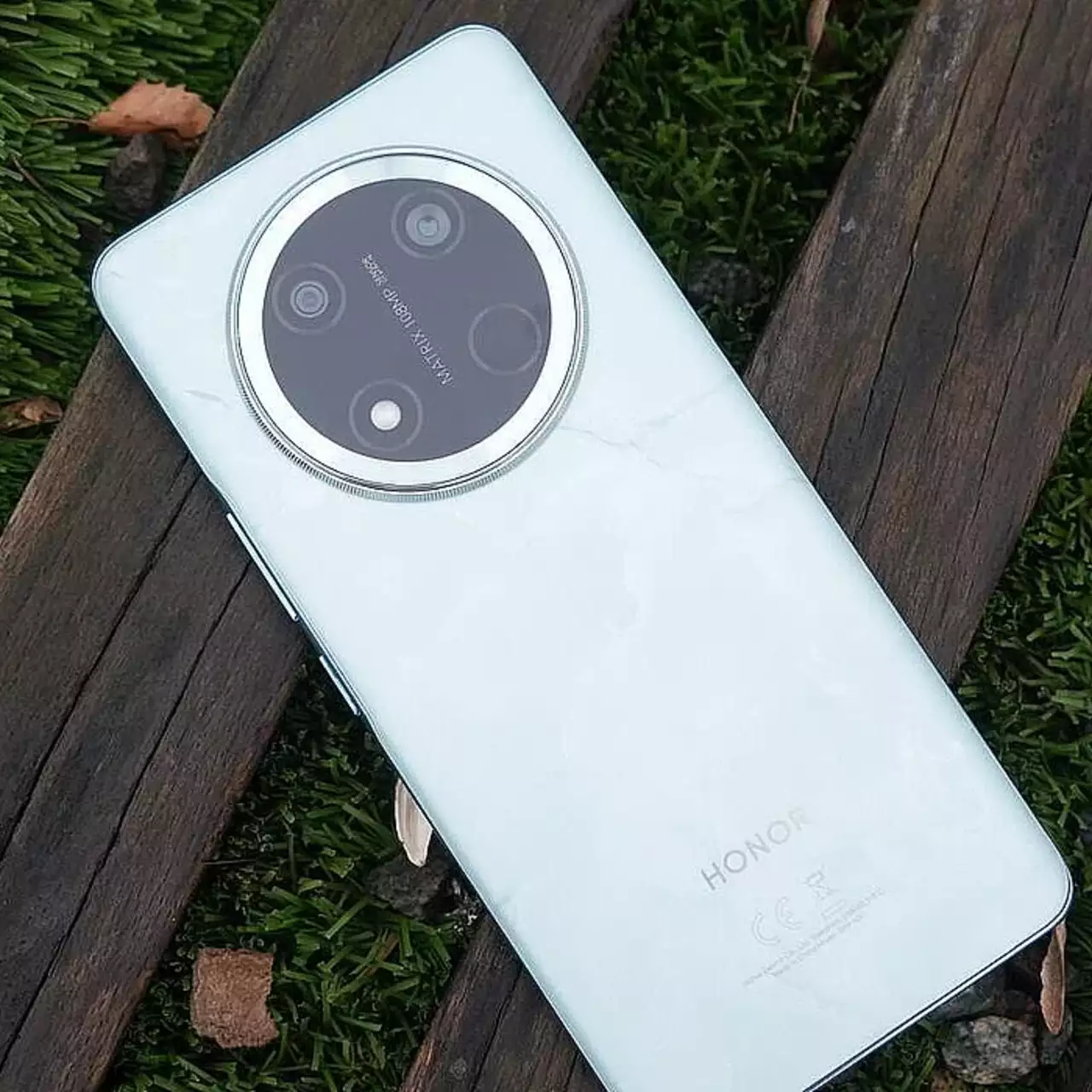 В Україні розпочалися продажі потужного та ударостійкого HONOR X9c