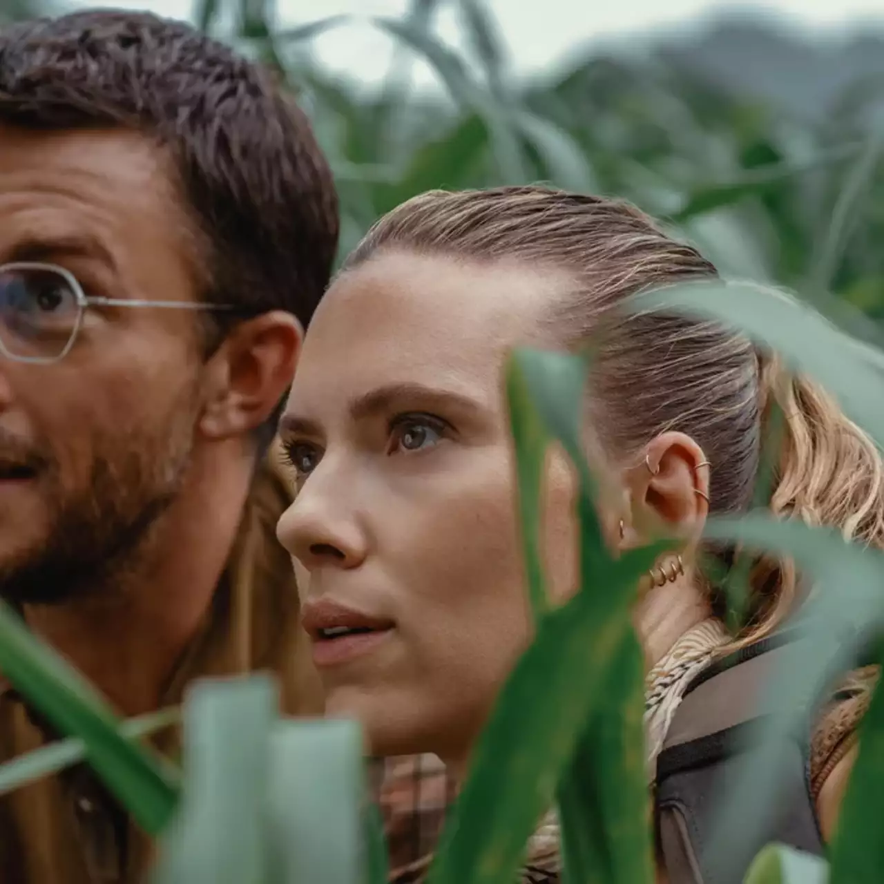Scarlett Johansson e T-Rex no Primeiro Trailer de Jurassic World: Renascimento