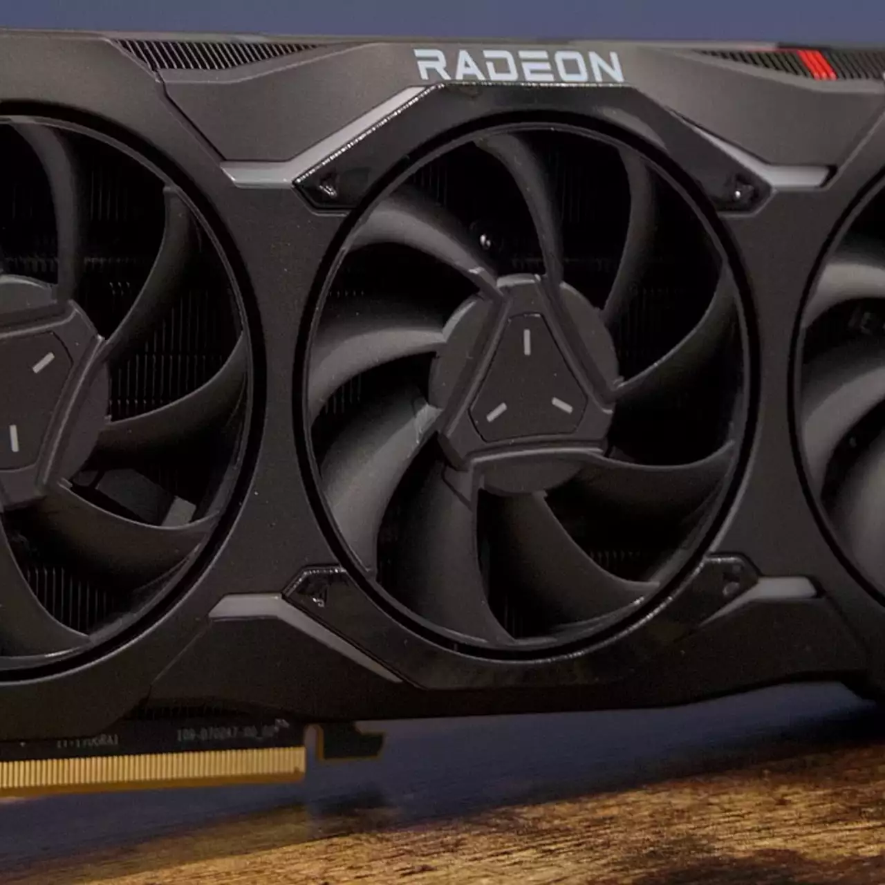 RX 7650 GRE Mengungguli RTX 4060 dalam Permainan — Tapi Hanya Tanpa RT