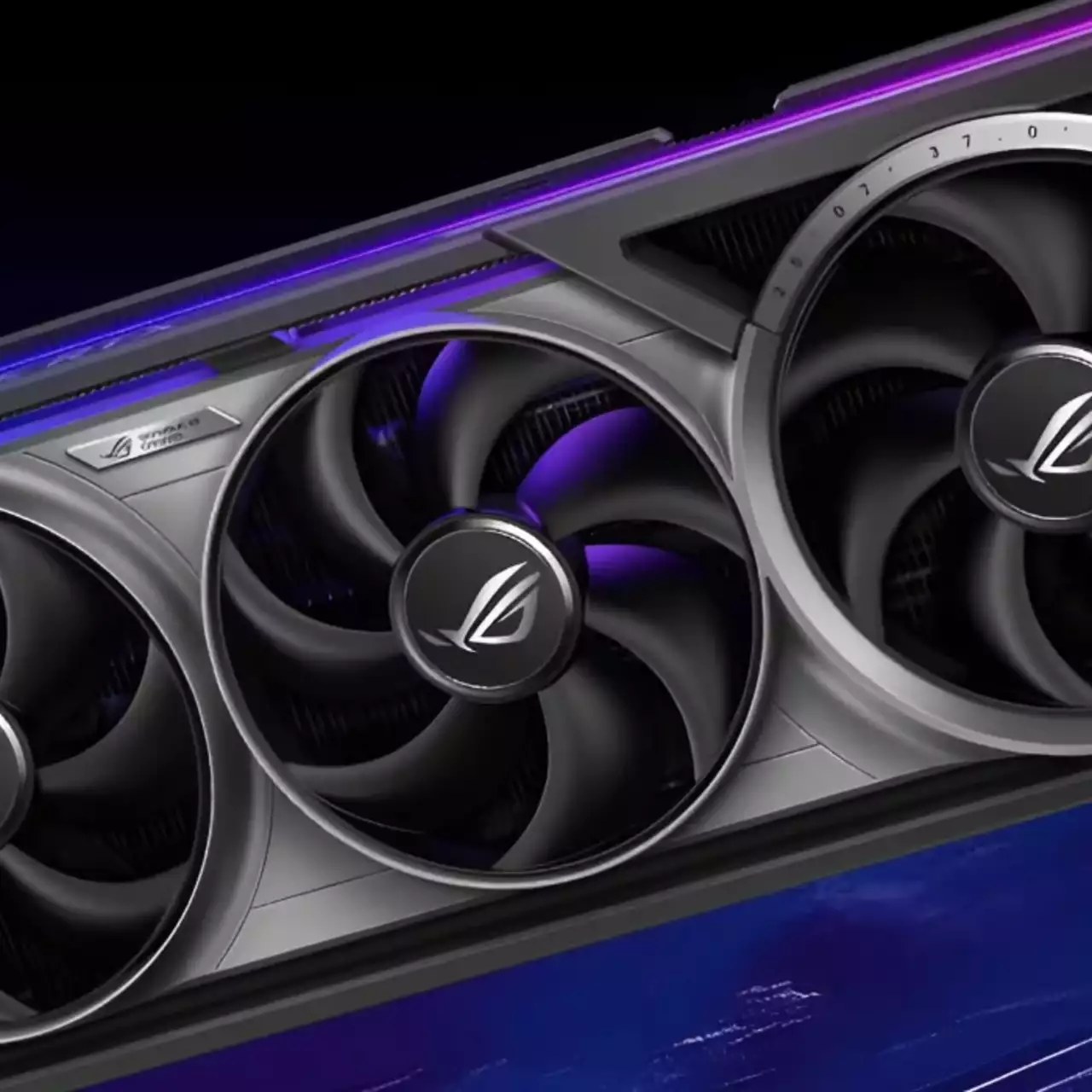 华硕ROG Astral RTX 5090在浏览网站后烧毁