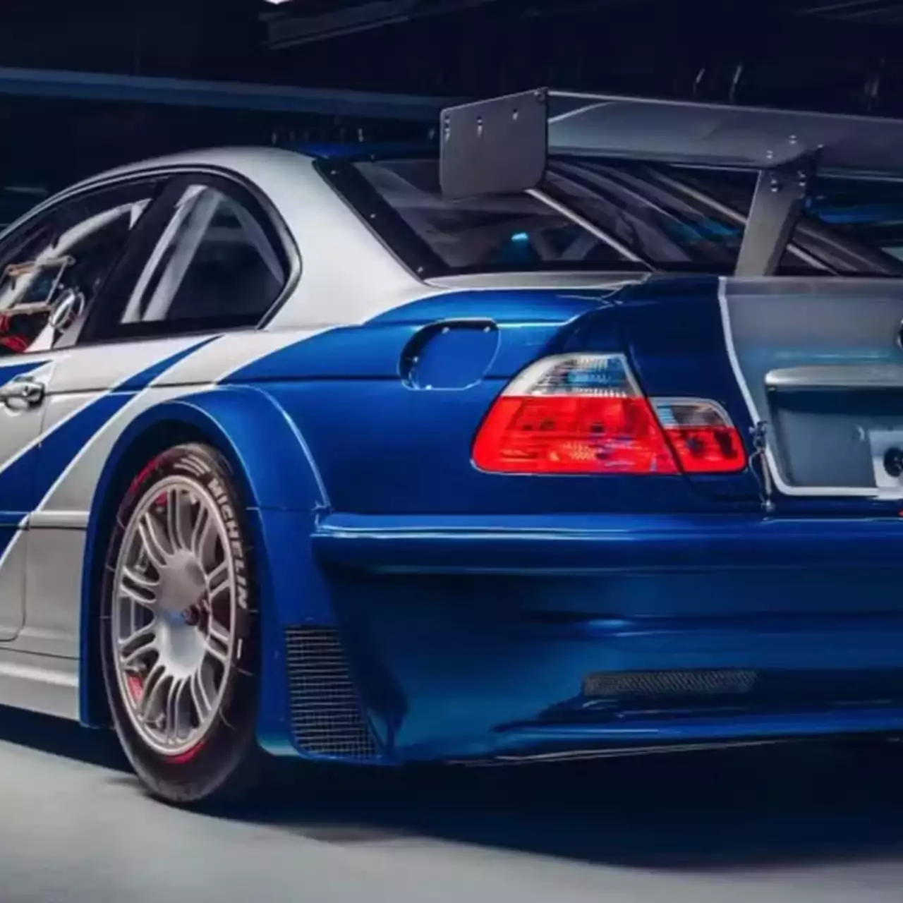 Фанат показав власну колекцію по NFS: Most Wanted з культовою BMW M3 GTR Фанат показав власну колекцію по NFS: Most Wanted з культовою BMW M3 GTR
