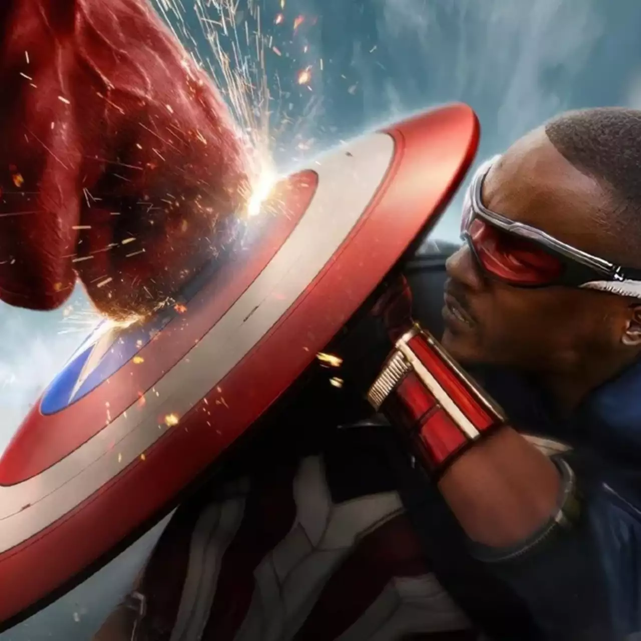 Captain America «Menyelamatkan» Penonton Bioskop Dari Runtuhnya Langit-langit