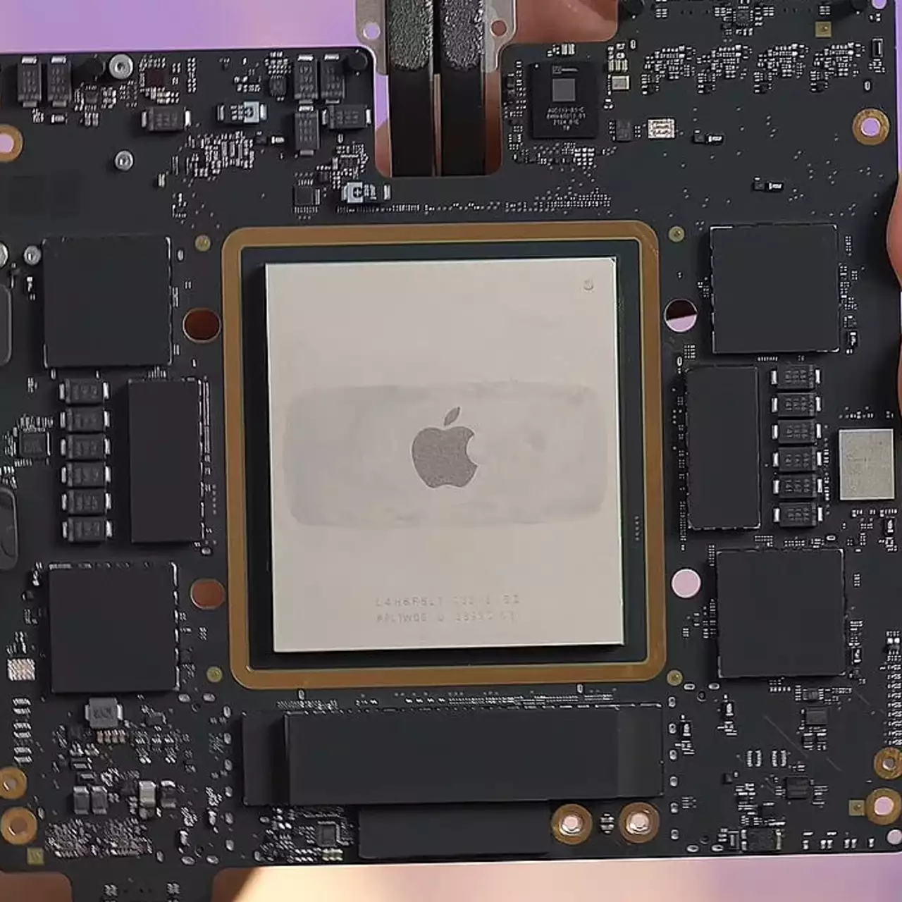 M3 Ultra vs x86: Chip Apple mengungguli flagship AMD dan Intel sebesar 30% M3 Ultra vs x86: Chip Apple mengungguli flagship AMD dan Intel sebesar 30%