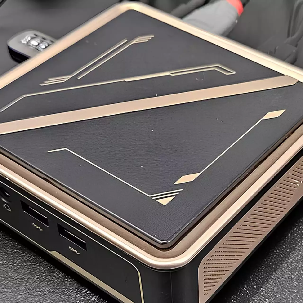 Sapphire випустить міні-PC з AMD Ryzen AI та можливістю апгрейда «на ходу»