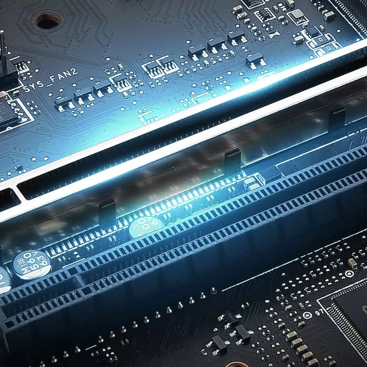 PCI-SIG concluye el desarrollo de PCIe 7.0 con velocidades de datos récord. PCI-SIG concluye el desarrollo de PCIe 7.0 con velocidades de datos récord.