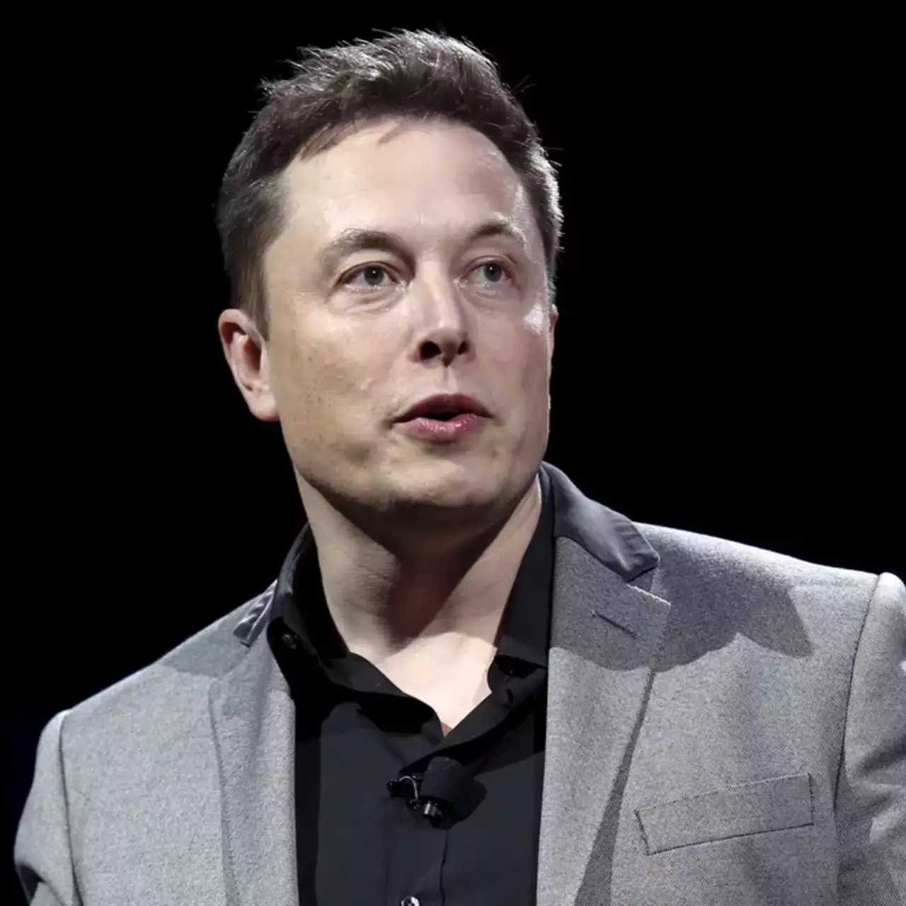 Elon Musk Secara Tak Terduga Mengumumkan Penjualan Jaringan Sosial X Elon Musk Secara Tak Terduga Mengumumkan Penjualan Jaringan Sosial X