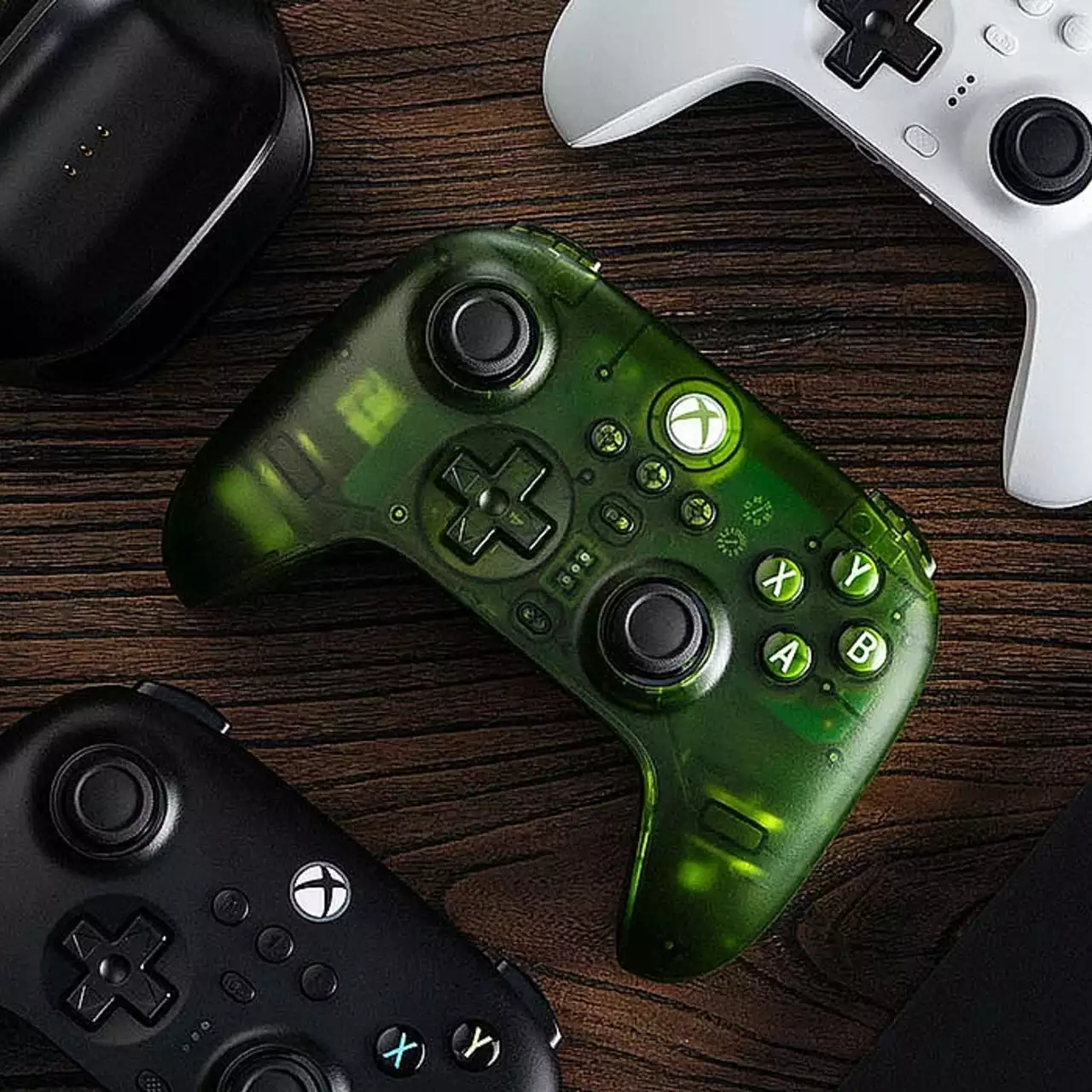 Dicolok untuk Xbox, Nirkabel untuk Segala Sesuatu: 8BitDo Memperkenalkan Pengontrol Baru Dicolok untuk Xbox, Nirkabel untuk Segala Sesuatu: 8BitDo Memperkenalkan Pengontrol Baru