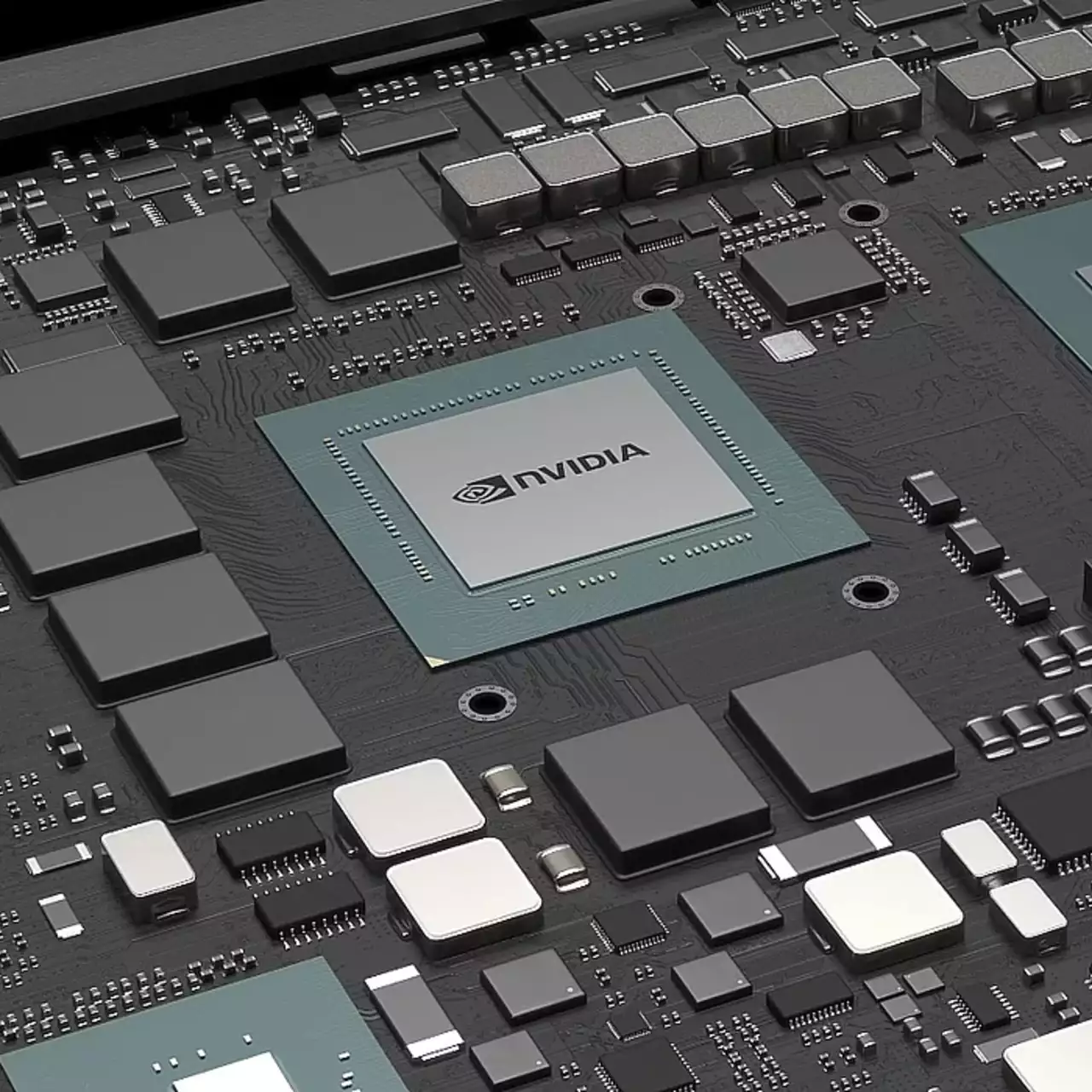 首款移动版 RTX 5090 和 RTX 5080 基准测试显示在高价位下的微小提升