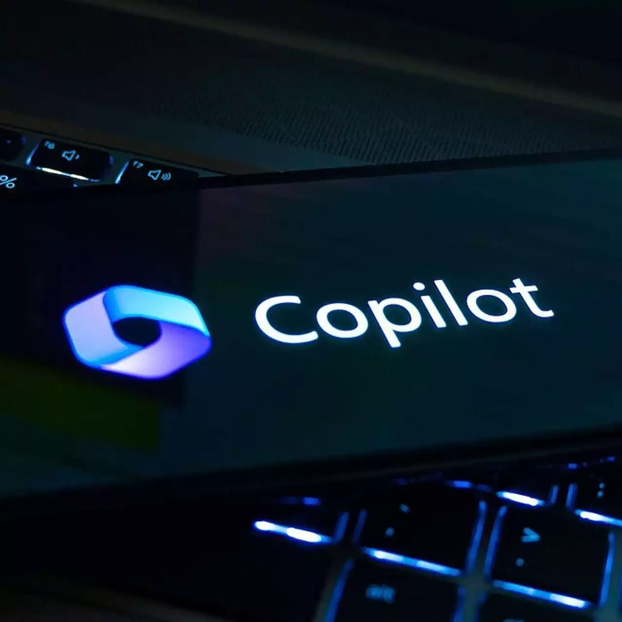 Microsoft actualiza Copilot: Ahora el asistente puede ver a través de tu cámara y recordar tus preferencias Microsoft actualiza Copilot: Ahora el asistente puede ver a través de tu cámara y recordar tus preferencias