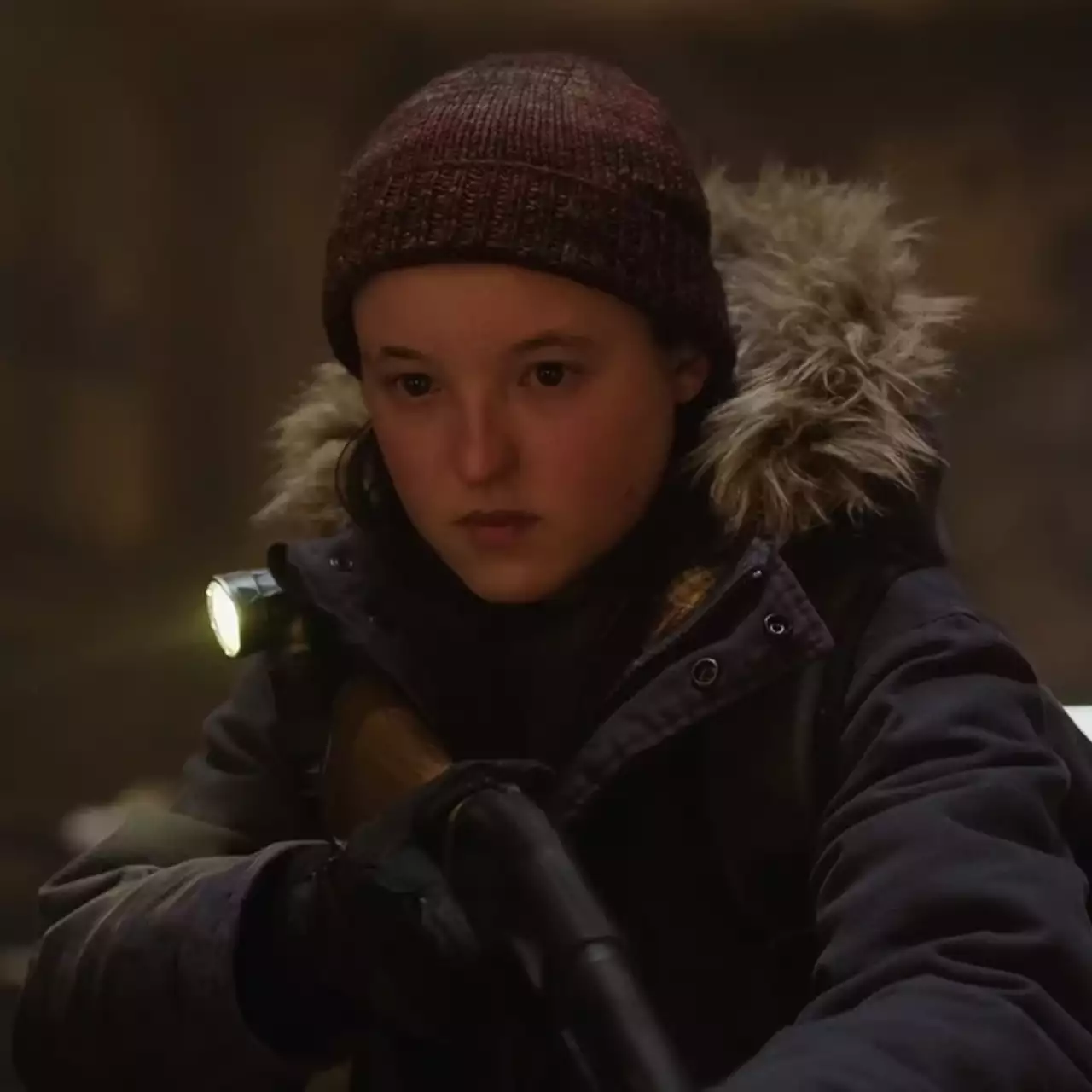 Хейтери — бережіться: в мережі показали, як Белла Ремзі тренує кидок через плече для другого сезону «Одних з нас»