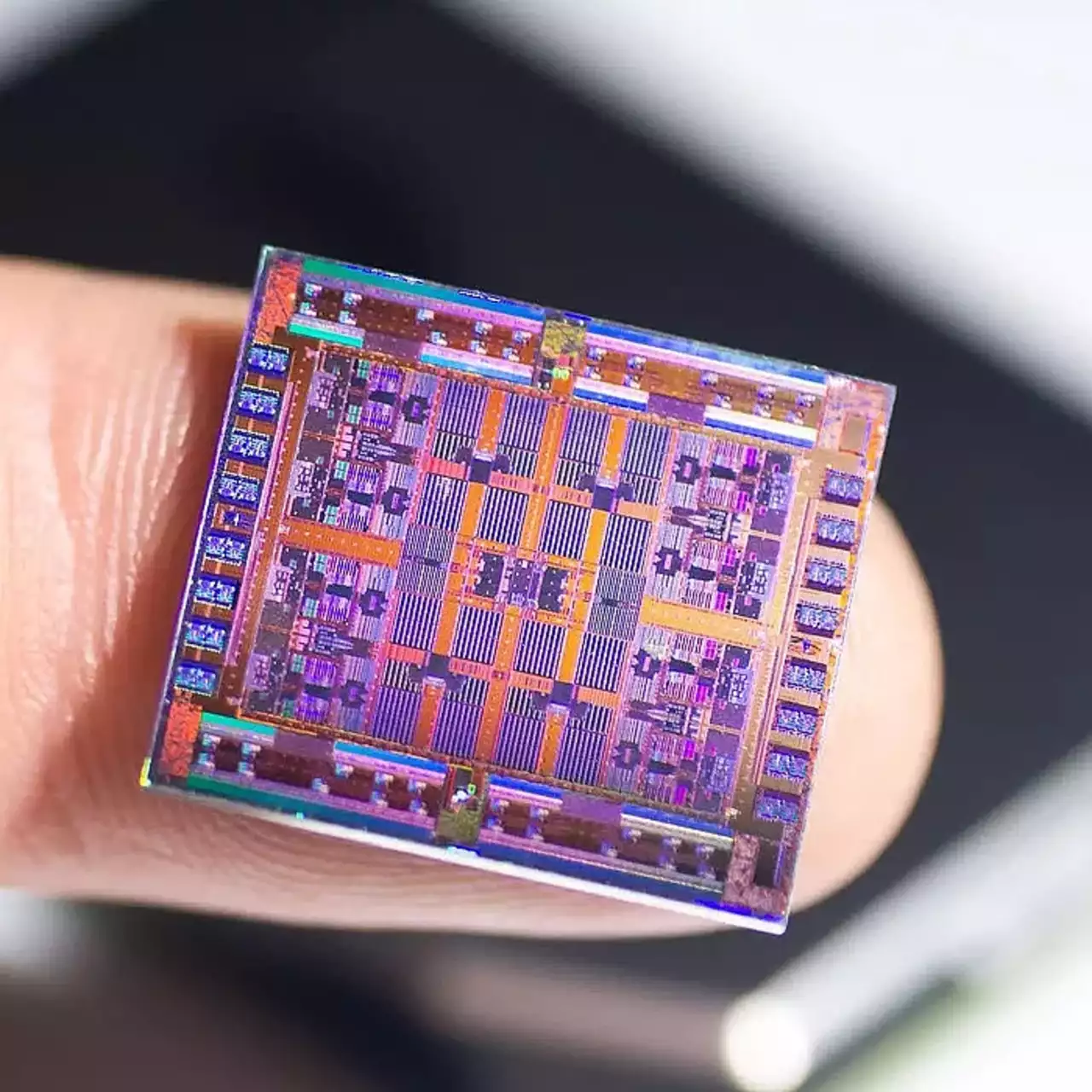 Samsung створює команду для 1-нм чіпів з прицілом на 2029 рік