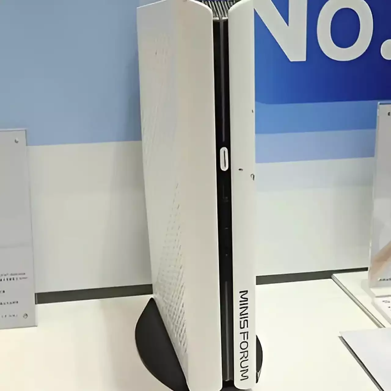 Minisforum 发布 G1 Pro — 一款为 PC 爱好者设计的游戏主机