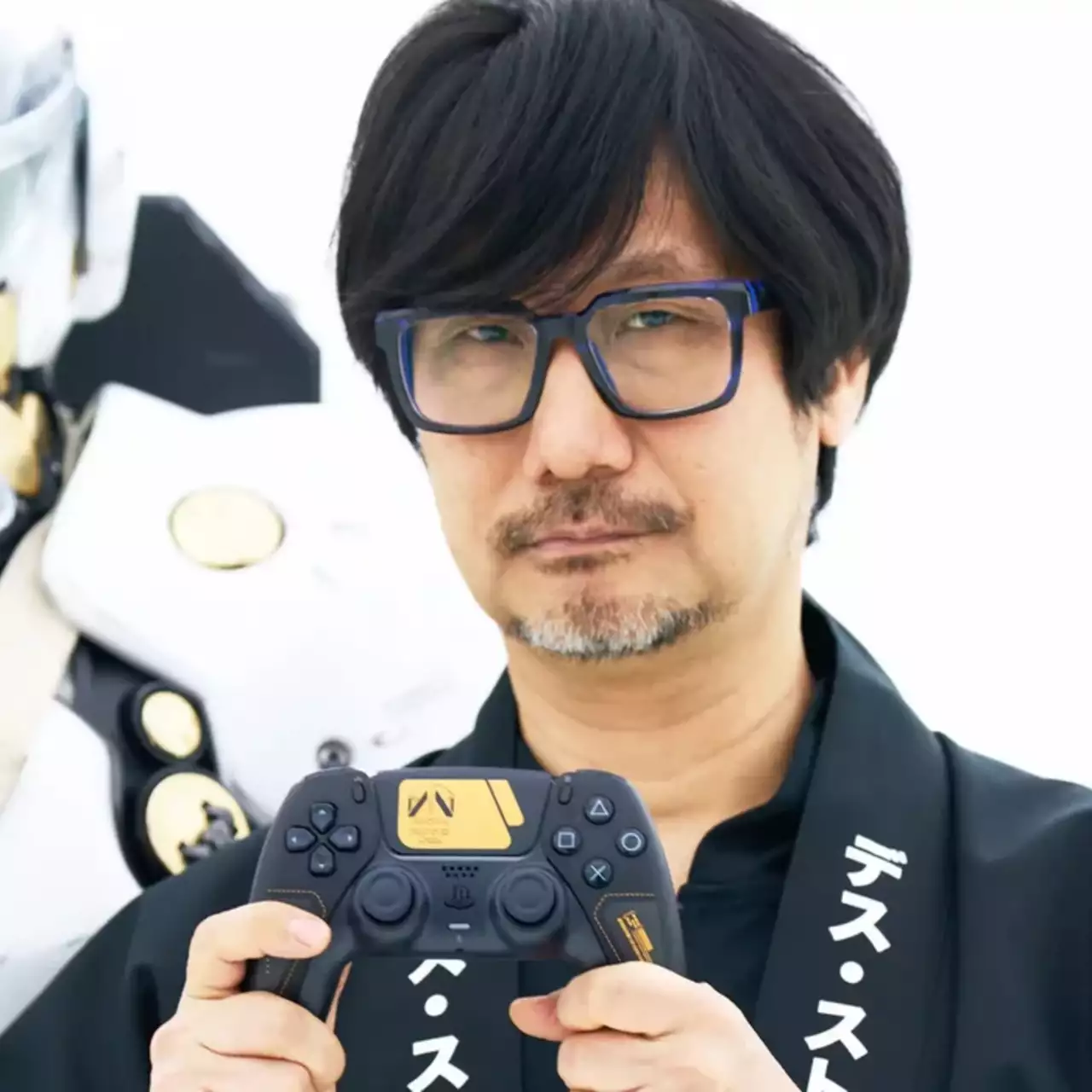 Hideo Kojima prezentuje limitowaną edycję kontrolera do Death Stranding 2