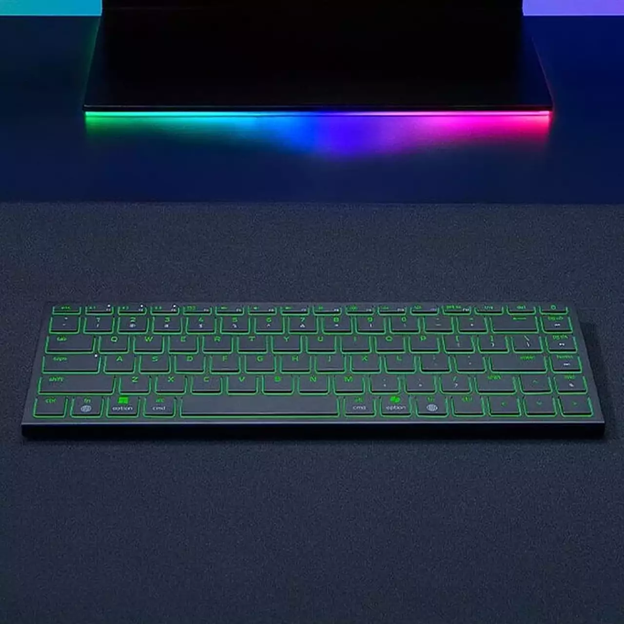 雷蛇推出Basilisk Mobile和Joro：便携式游戏鼠标和键盘，适合随时随地游戏
