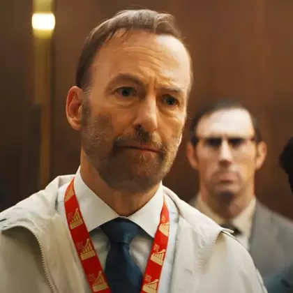Universal Pictures veröffentlicht Trailer für Nobody 2, mit Bob Odenkirk, der Chaos in einem Vergnügungspark anrichtet