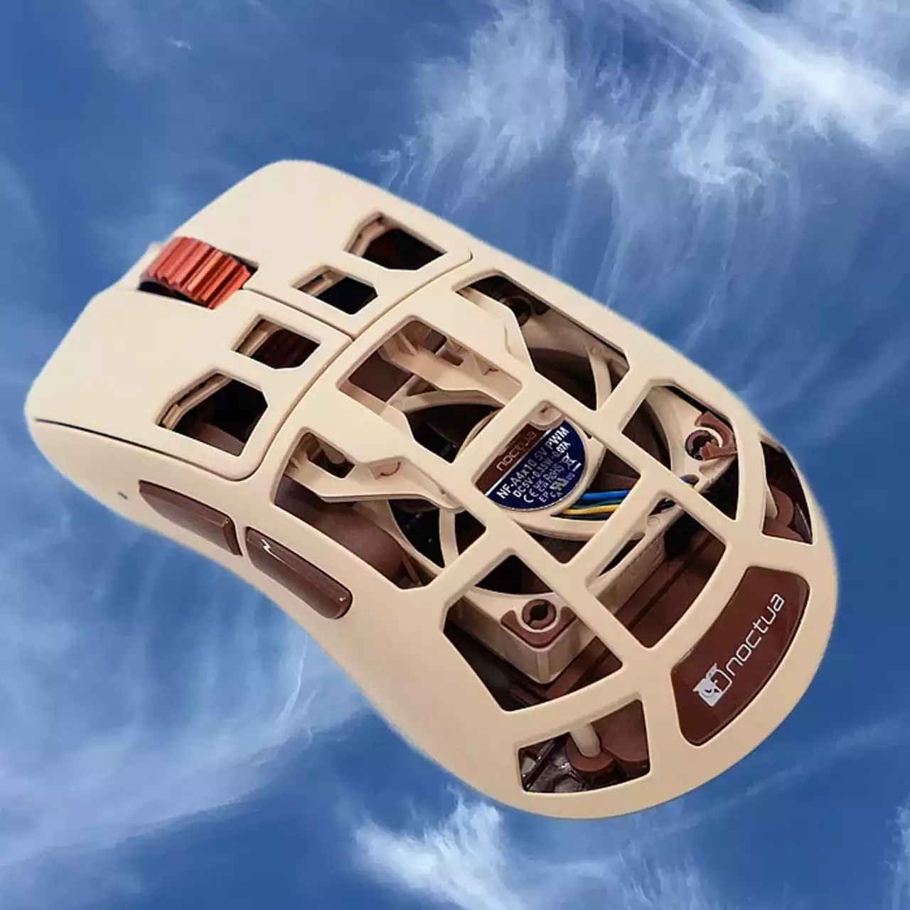 Mouse Gaming Dengan Sistem Pendingin Tangan Terintegrasi Diperkenalkan Mouse Gaming Dengan Sistem Pendingin Tangan Terintegrasi Diperkenalkan