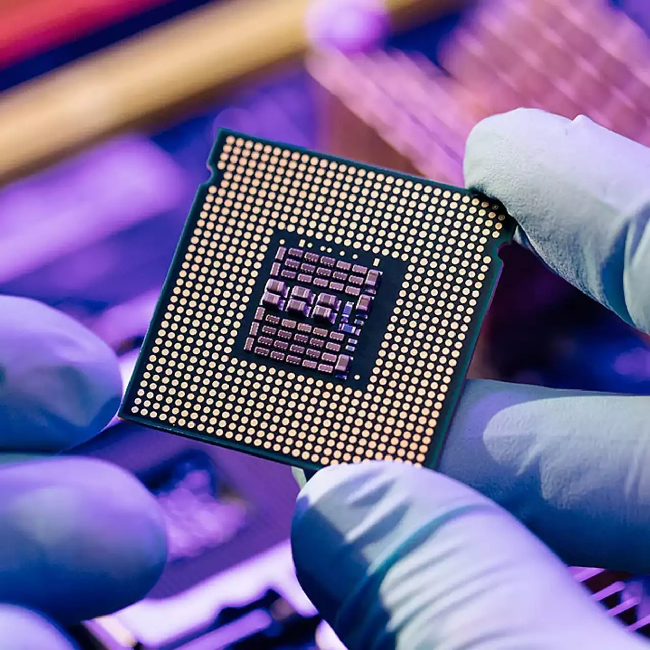A IA Cria os Primeiros Chips Totalmente Projetados por Ela Mesma na China A IA Cria os Primeiros Chips Totalmente Projetados por Ela Mesma na China