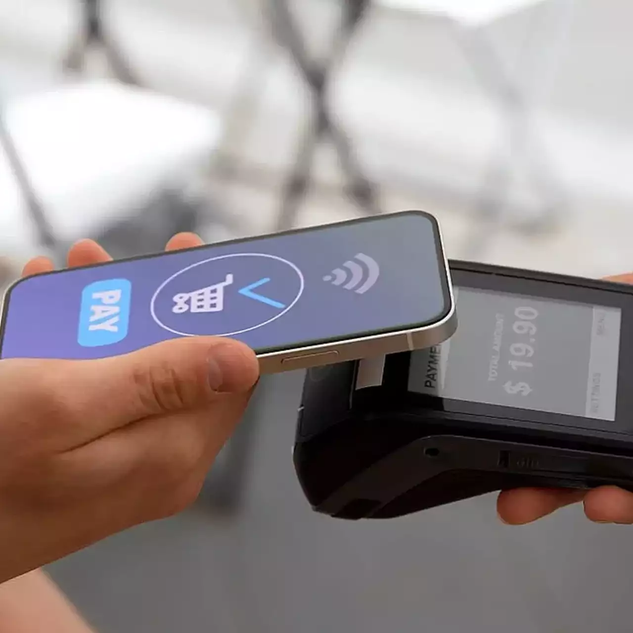 NFC почав працювати вчетверо далі після першого оновлення за 14 років