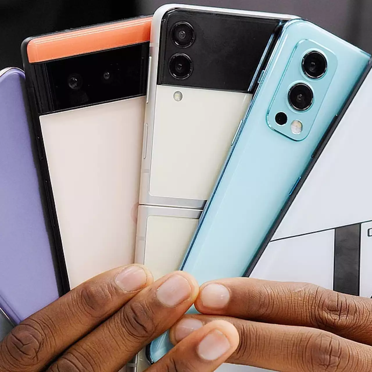 Snapdragon vs. Dimensity: Pertarungan untuk Mahkota saat AnTuTu Mengungkap Raja Performa Juni 2025 Snapdragon vs. Dimensity: Pertarungan untuk Mahkota saat AnTuTu Mengungkap Raja Performa Juni 2025