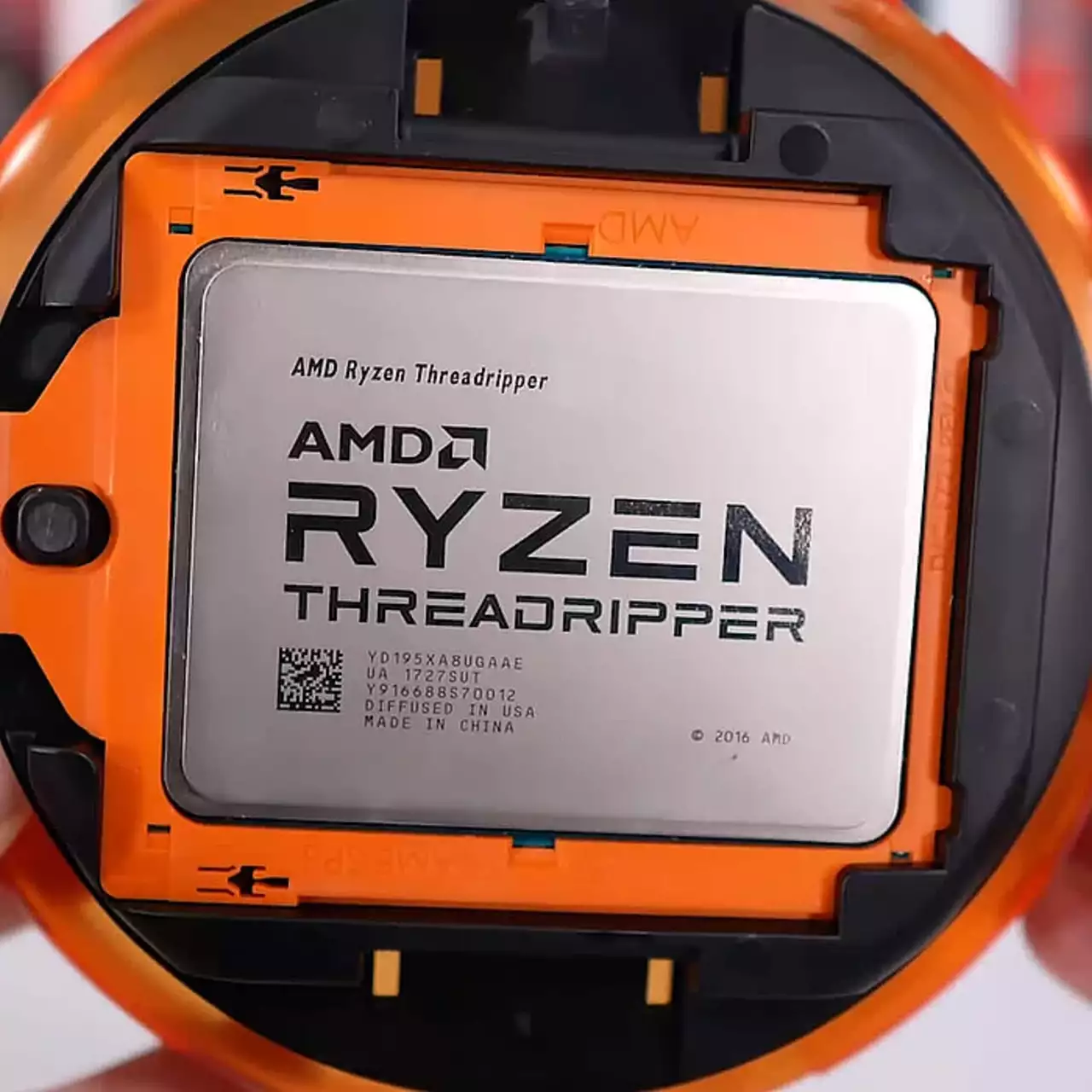 AMD Threadripper 9980X став найпотужнішим настільним CPU