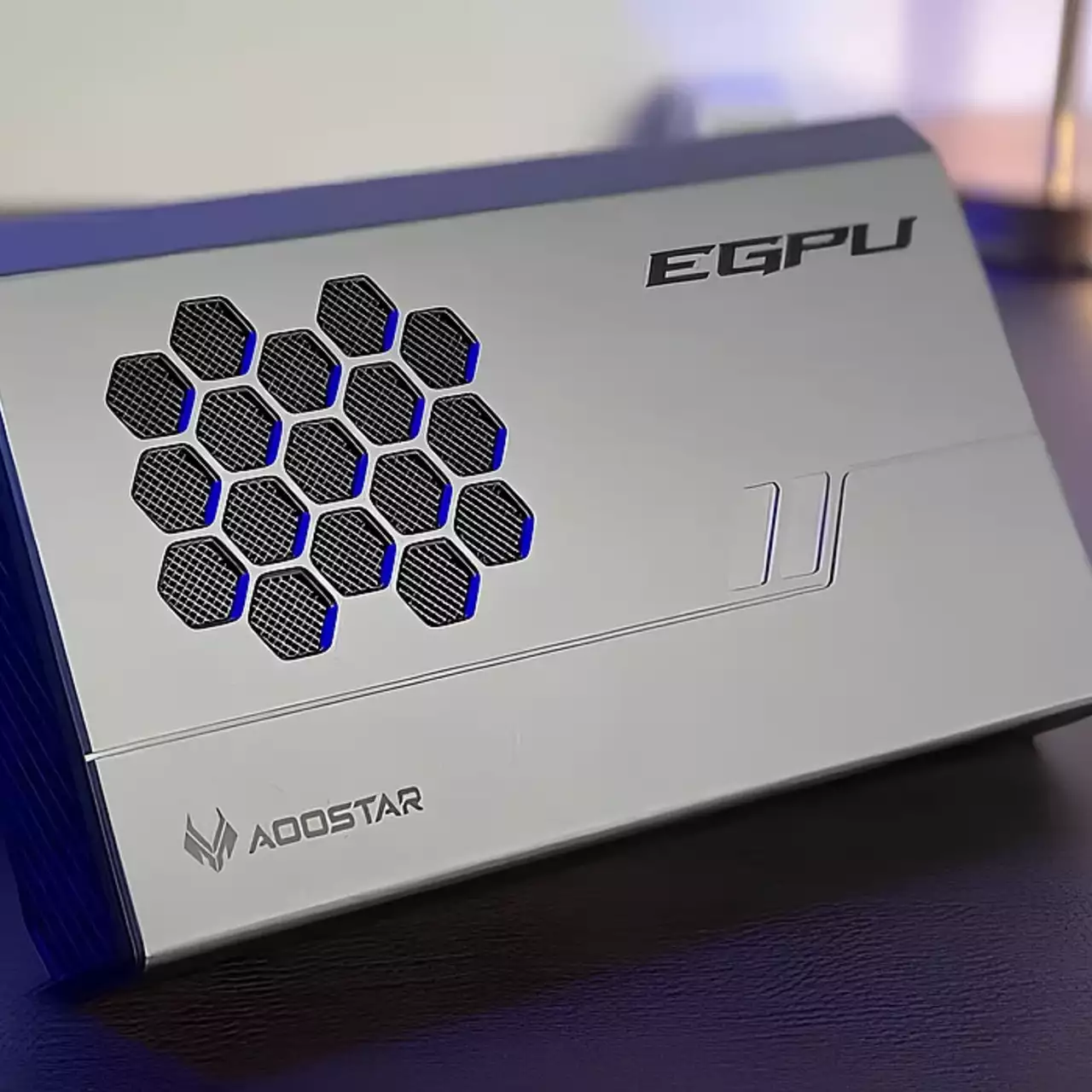 В Китаї дебютувала зовнішня відеокарта Aoostar XG76XT на настільній RX 7600 XT В Китаї дебютувала зовнішня відеокарта Aoostar XG76XT на настільній RX 7600 XT