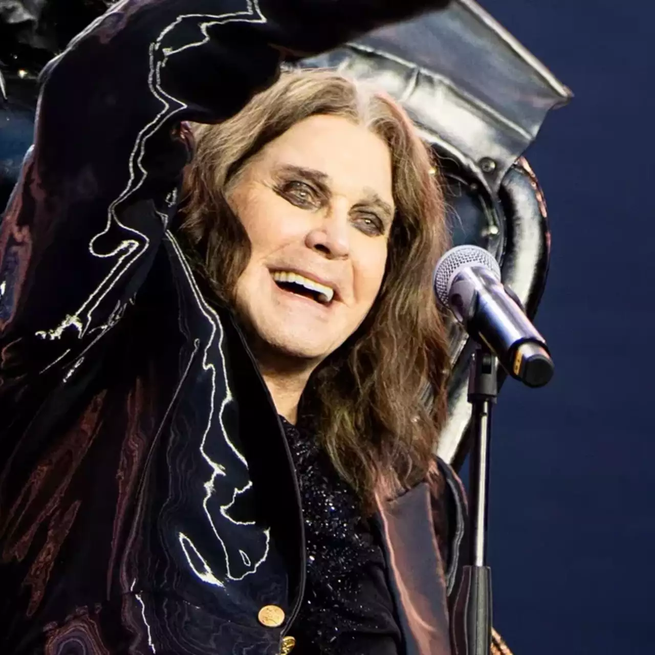 Ozzy Osbourne, Efsanevi Rock Müzisyeni, 76 Yaşında Hayatını Kaybetti Ozzy Osbourne, Efsanevi Rock Müzisyeni, 76 Yaşında Hayatını Kaybetti