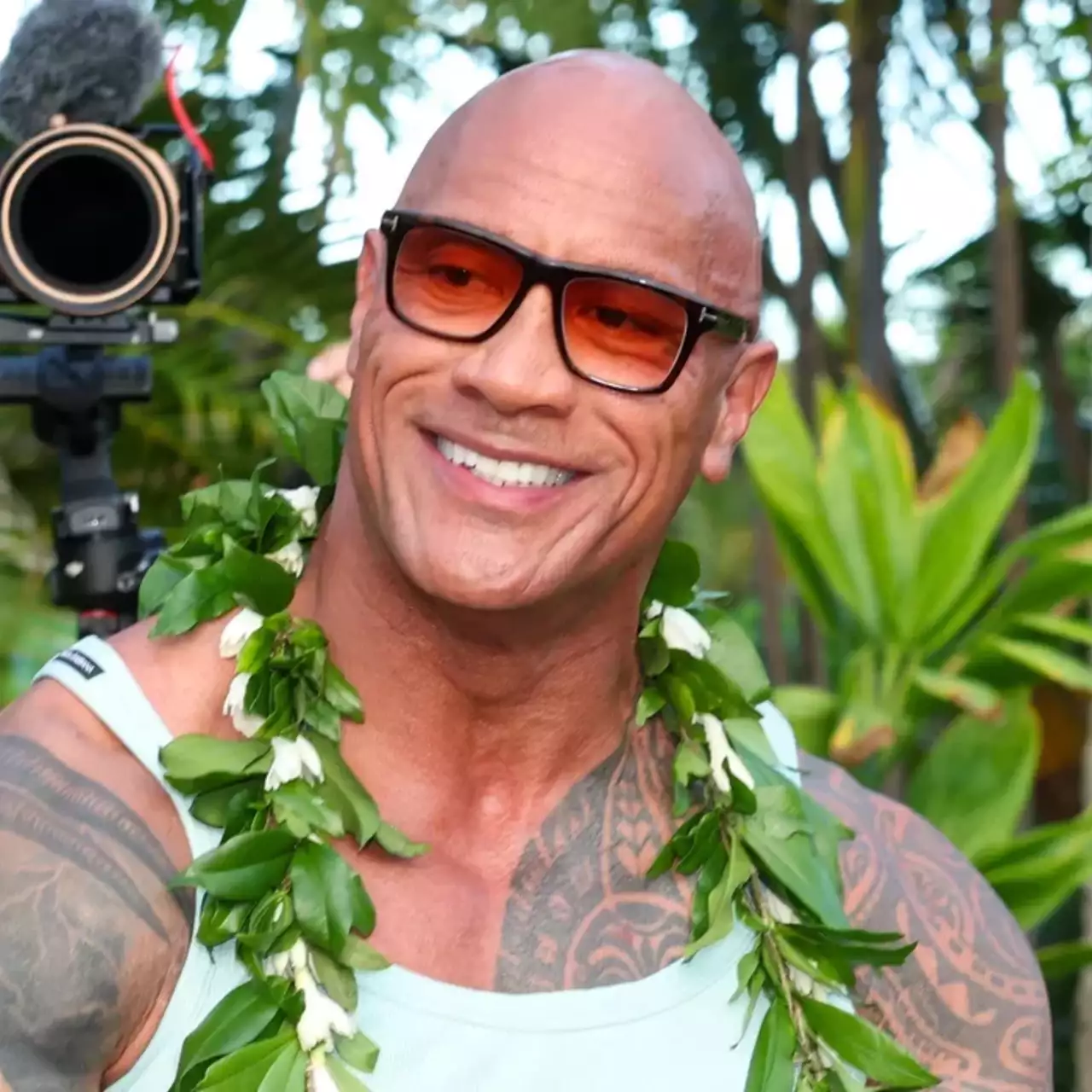 Dwayne Johnson poderia ter sido substituído por IA no filme Moana, mas a Disney temia uma reação negativa Dwayne Johnson poderia ter sido substituído por IA no filme Moana, mas a Disney temia uma reação negativa