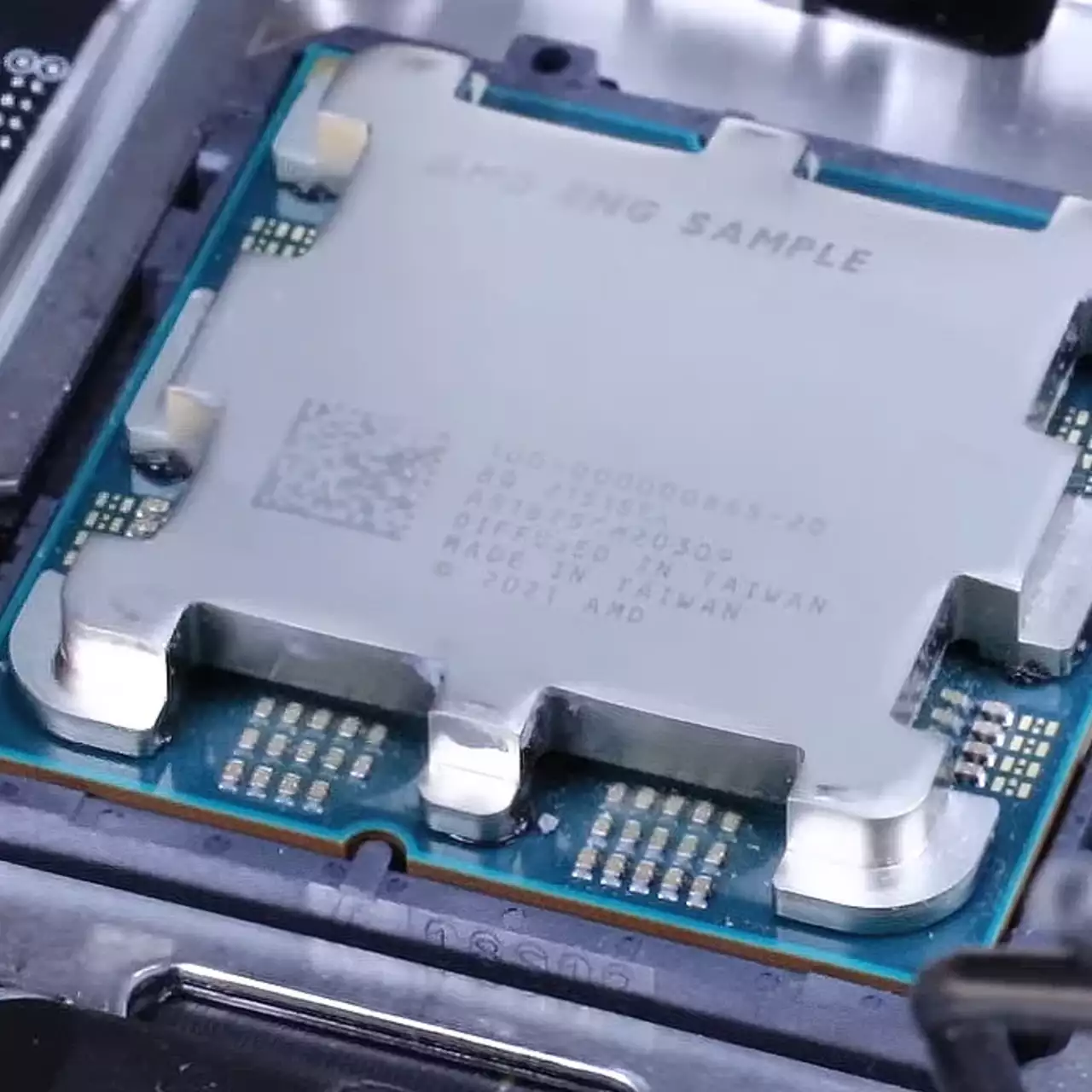 Сокет AM6 від AMD зберігатиме габарити AM5, але отримає більше контактів