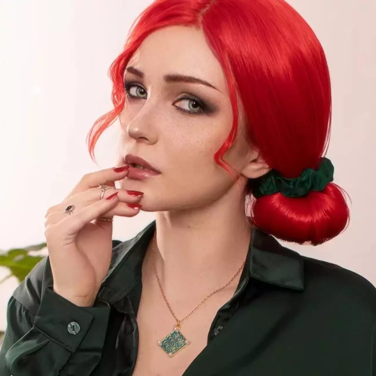Cosplayer MIVELT 以惊艳的现代造型演绎特里斯·梅里戈德