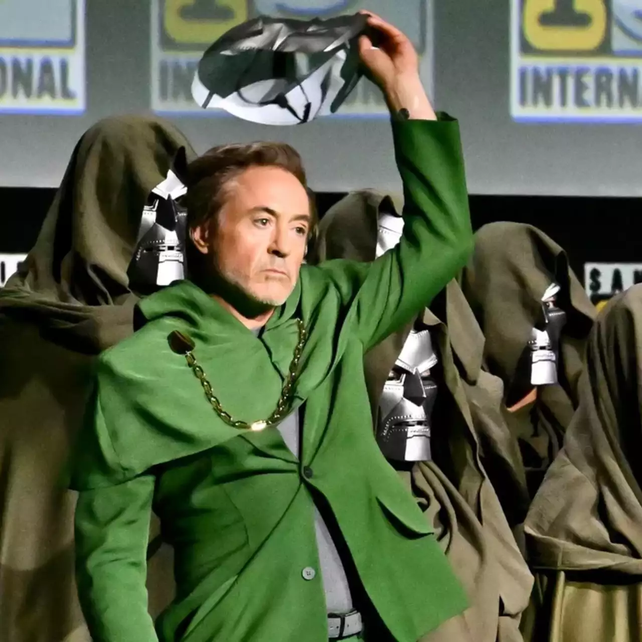 Primeira Olhada: Robert Downey Jr. como Doutor Destino em Vingadores da Marvel: Dia do Juízo Primeira Olhada: Robert Downey Jr. como Doutor Destino em Vingadores da Marvel: Dia do Juízo